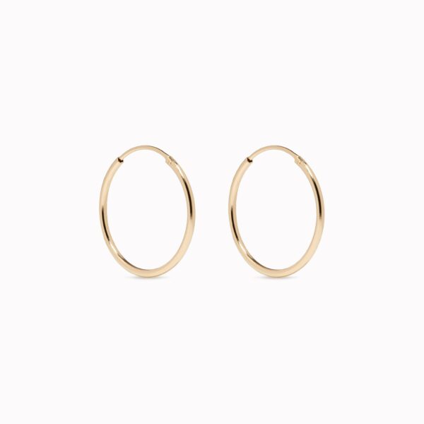 SONIA-HOOPS-14K-18_92ebbbde-faf7-48fc-b590-b8037434abc7